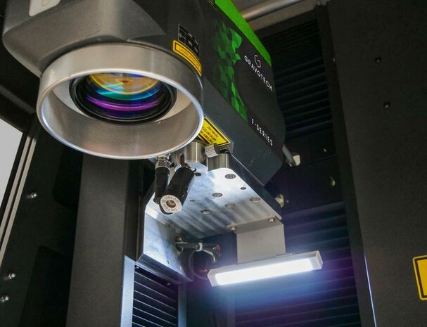 LW2, laser de marquage pour l&#039;industrie enti&egrave;rement automatis&eacute;